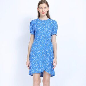 Straight light blue floral irregular pleated short-sleeved dress